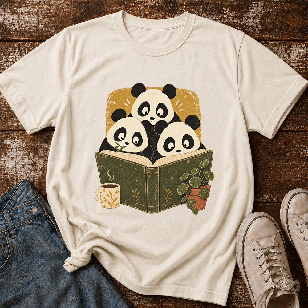 Minimal Japanese Pandas Reading Softstyle T-Shirt | Book Lover Gift Natural