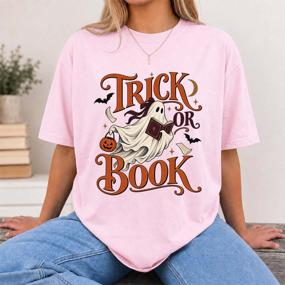 Trick Or Book Ghost Printed T-Shirt | Halloween Book Lover Gift Light Pink