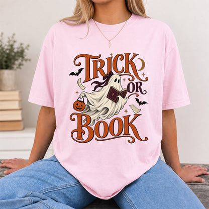 Trick Or Book Ghost Printed T-Shirt | Halloween Book Lover Gift Light Pink