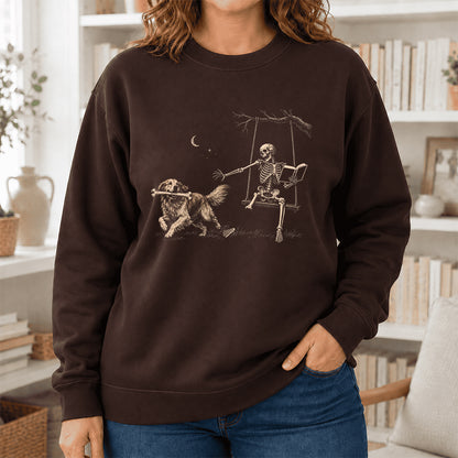 Funny Reading Book With Golden Retriever Printed Sweatshirt | Halloween Dog Lover & Reader Gift Dark Chocolate