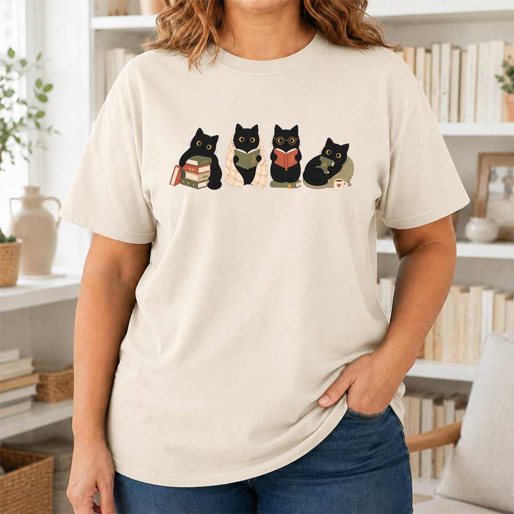 Black Cats Reading Softstyle T-Shirt | Book Lover Gift Natural