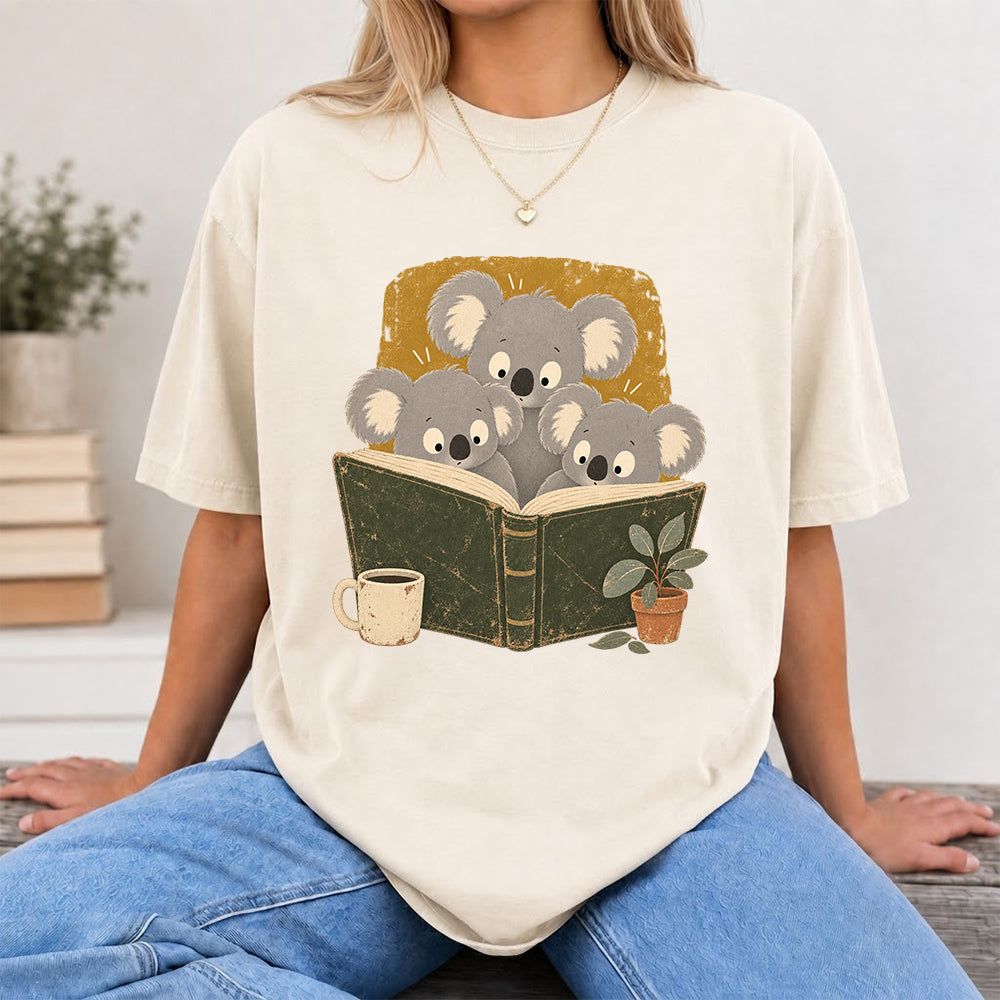 Minimal Japanese Koalas Reading Softstyle T-Shirt | Book Lover Gift Natural