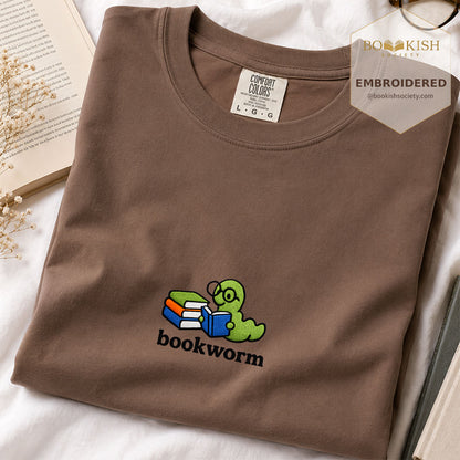 Embroidered Bookworm Comfort Color ® T-shirt Book Lover Gift Espresso