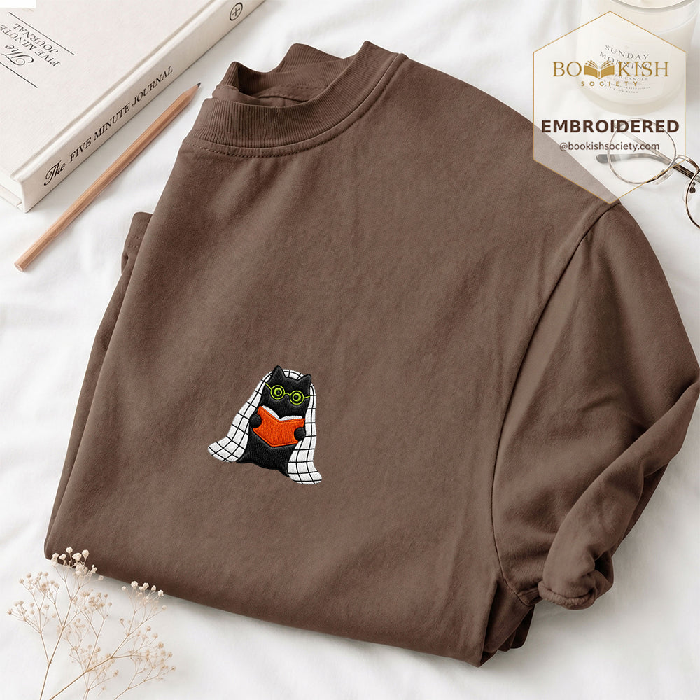 Embroidered Cat Reading Comfort Color ® T-shirt Book Lover Gift Espresso