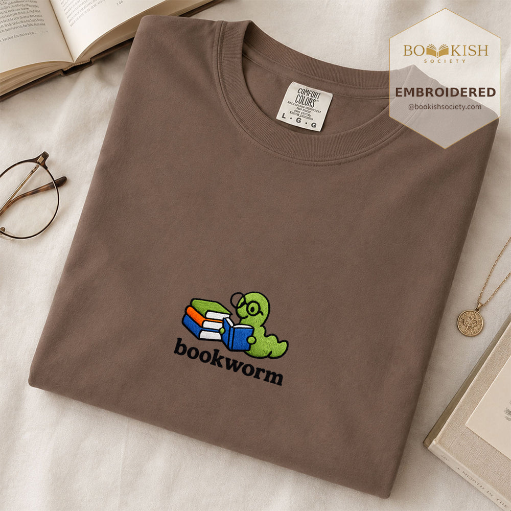 Embroidered Bookworm Comfort Color ® T-shirt Book Lover Gift Espresso