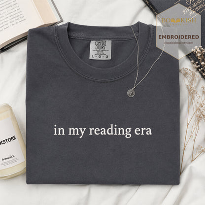 Embroidered In My Reading Era Comfort Color ® T-shirt Book Lover Gift Graphite