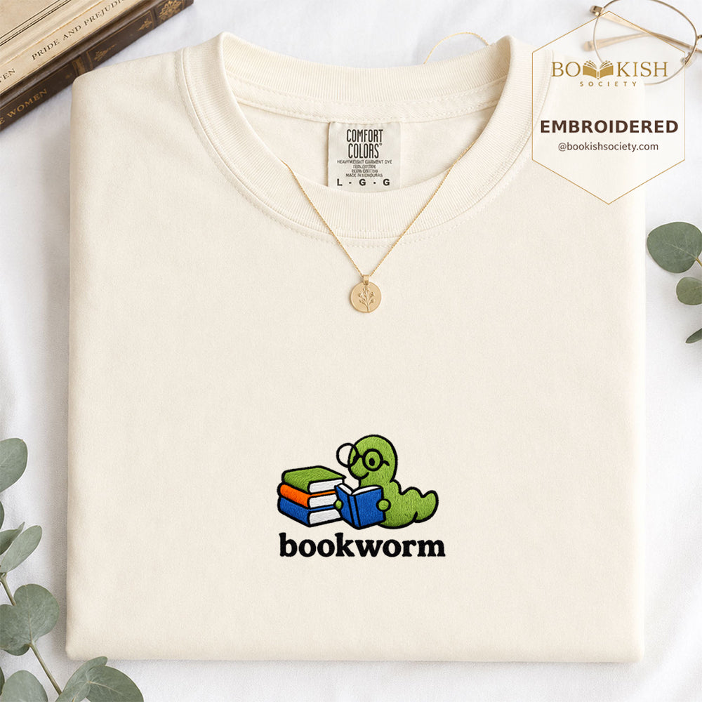 Embroidered Bookworm Comfort Color ® T-shirt Book Lover Gift Ivory