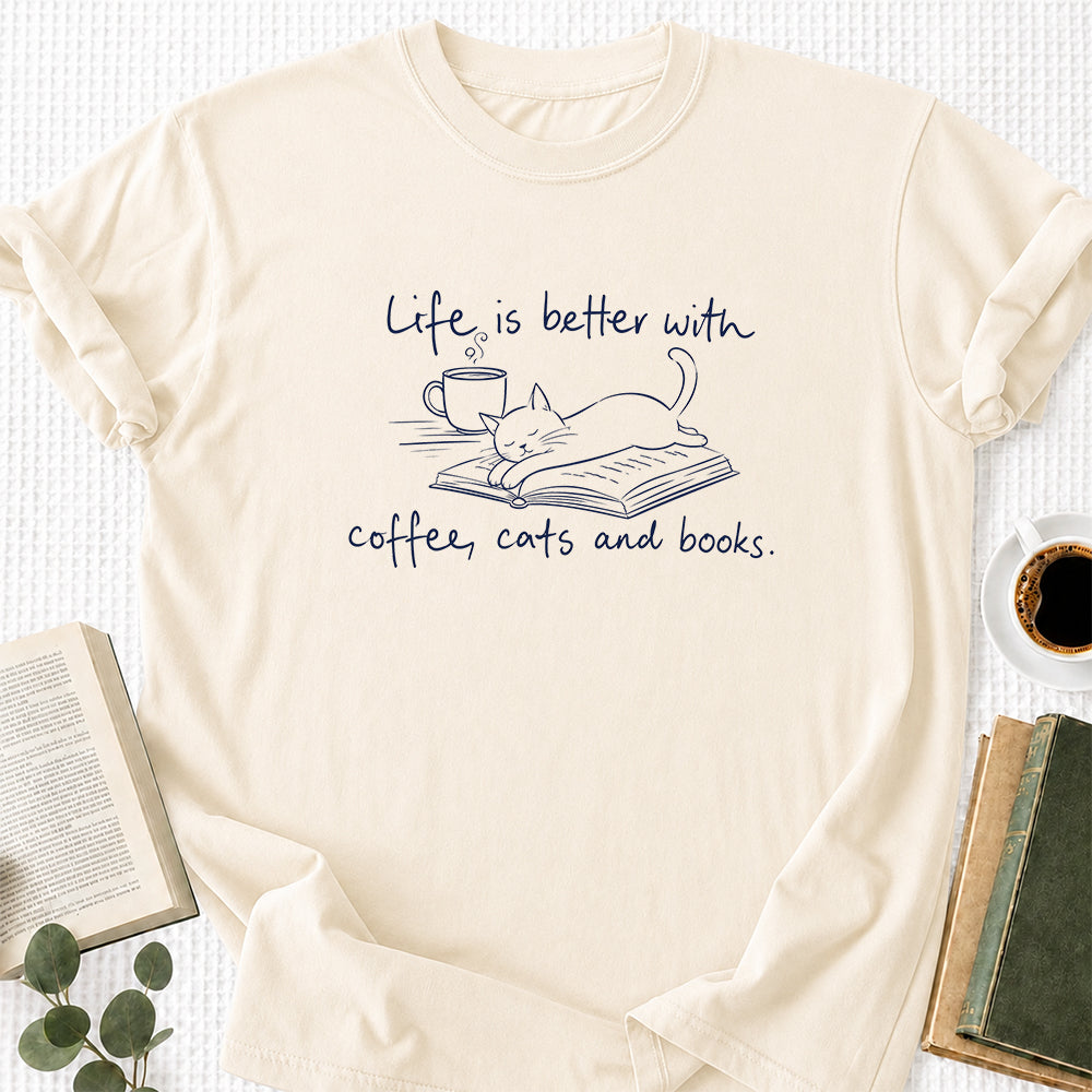 Funny Cats and Books Design Softstyle T-Shirt | Book Lover Gift Natural