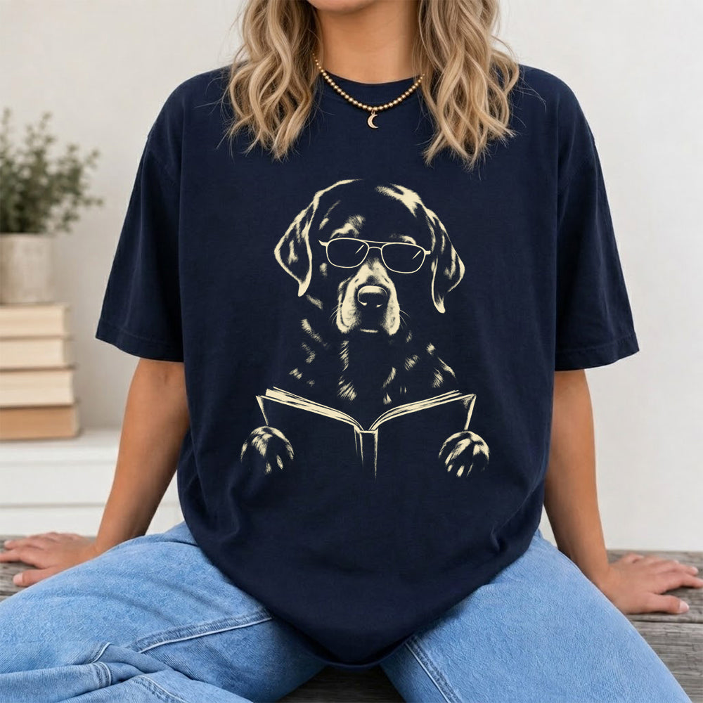 Labrador Retriever Reading Book Softstyle T-Shirt | Book Lover Gift Navy
