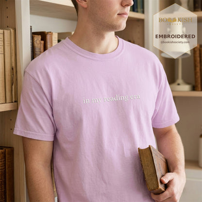 Embroidered In My Reading Era Comfort Color ® T-shirt Book Lover Gift Orchid