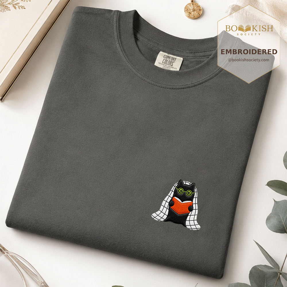 Embroidered Cat Reading Comfort Color ® T-shirt Book Lover Gift Pepper