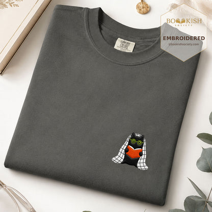 Embroidered Cat Reading Comfort Color ® T-shirt Book Lover Gift Pepper